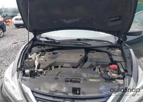 2016 Nissan Altima 2.5/2.5 S/2.5 Sl/2.5 Sr/2.5 Sv z USA, uszkodzony, nr VIN 1N4AL3AP0GN375429